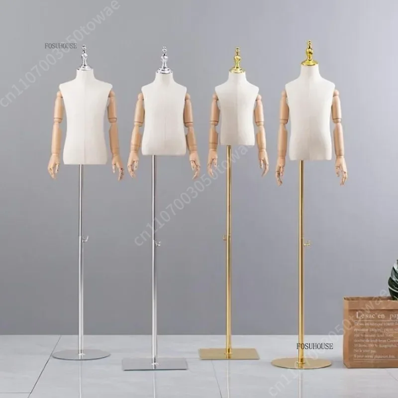 Maniquí de Torso Infantil con  - Baby Clothing Display Stand reseña y precio