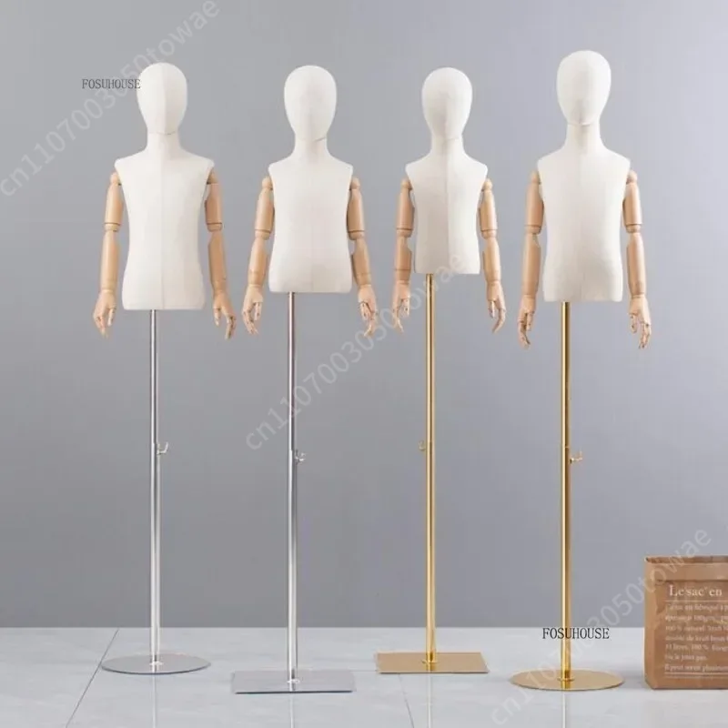Maniquí de Torso Infantil con  - Baby Clothing Display Stand reseña y precio