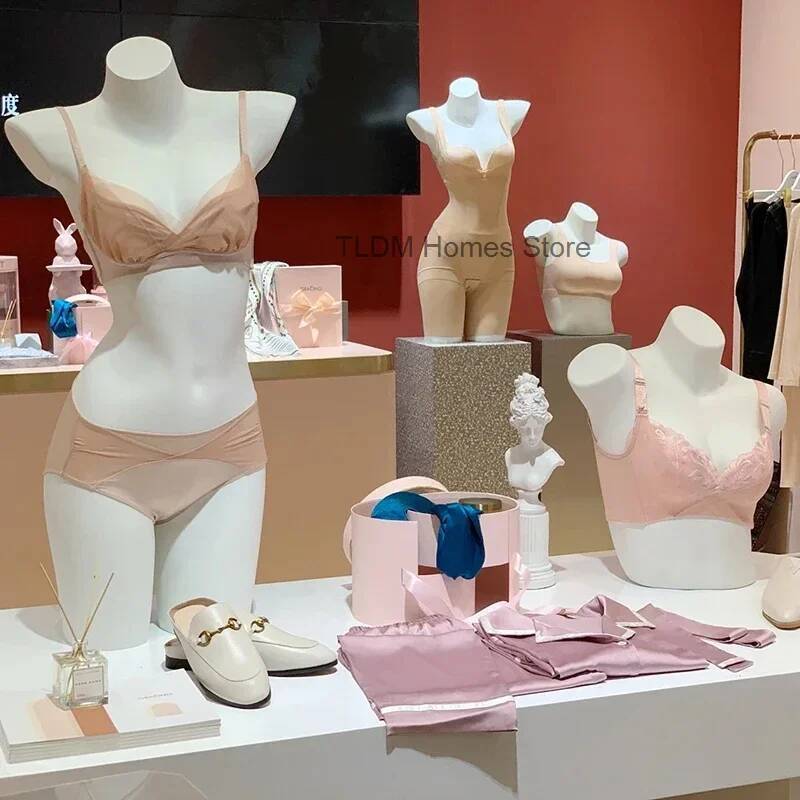 Maniquíes de ropa interior de  - Baby Clothing Display Stand reseña y precio
