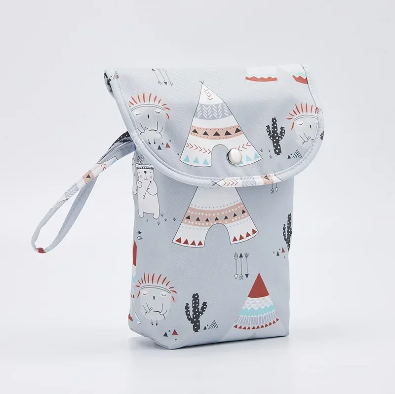 Bolsa organizadora de pañales  - Baby Clothing Bag reseña y precio